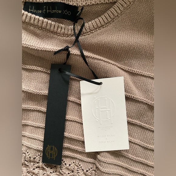 NWT - House of Harlow 1960 - Mocha Ruffle Knit Crop Top and Shorts Set - Picture 6 of 6